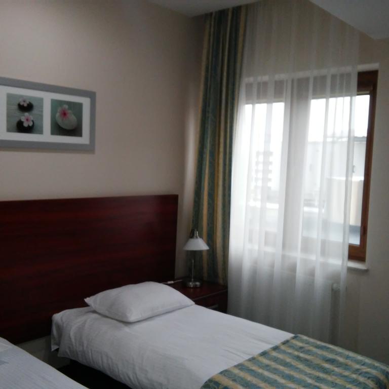 Hotel Polonia Biała Podlaska Eksteriør bilde