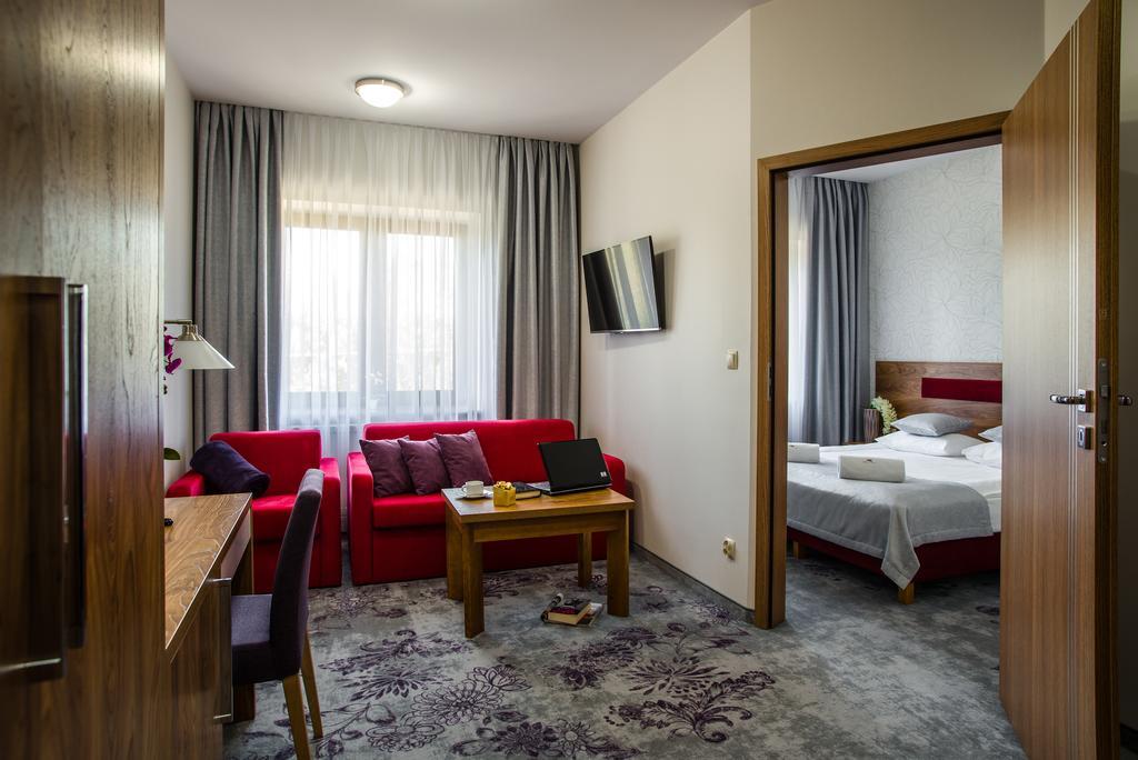 Hotel Polonia Biała Podlaska Eksteriør bilde